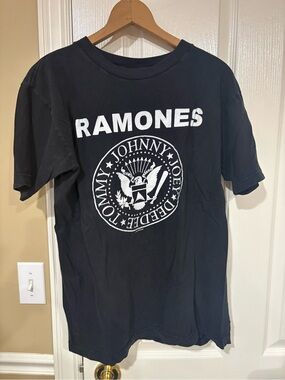 Chaser Black Ramones Graphic Short Sleeve Tee